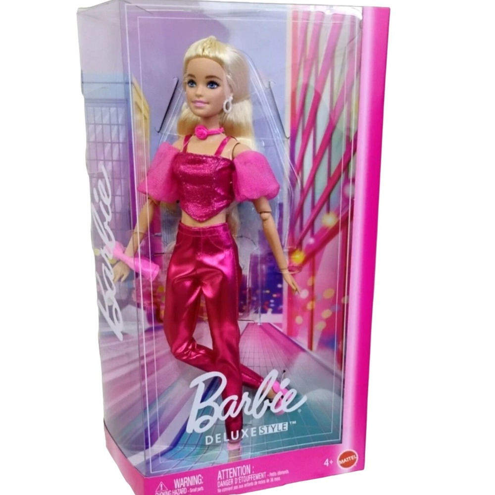 Barbie Deluxe Style Fashion Doll #5 in Metallic Pink Outfit with Blonde‎ Hair